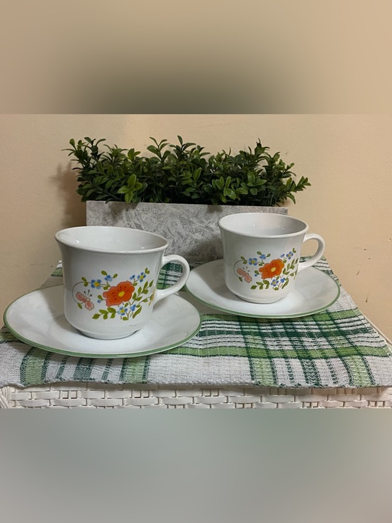 Corelle Other - Corelle “Wildflower” Cups and matching saucers